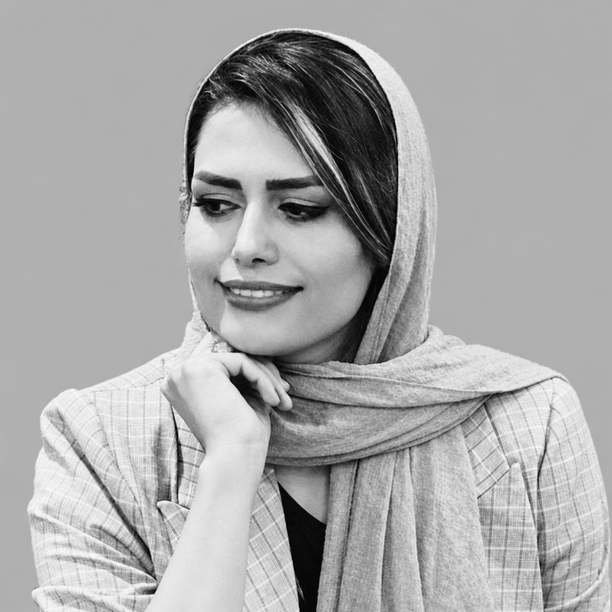 آزاده نظام‌دوست